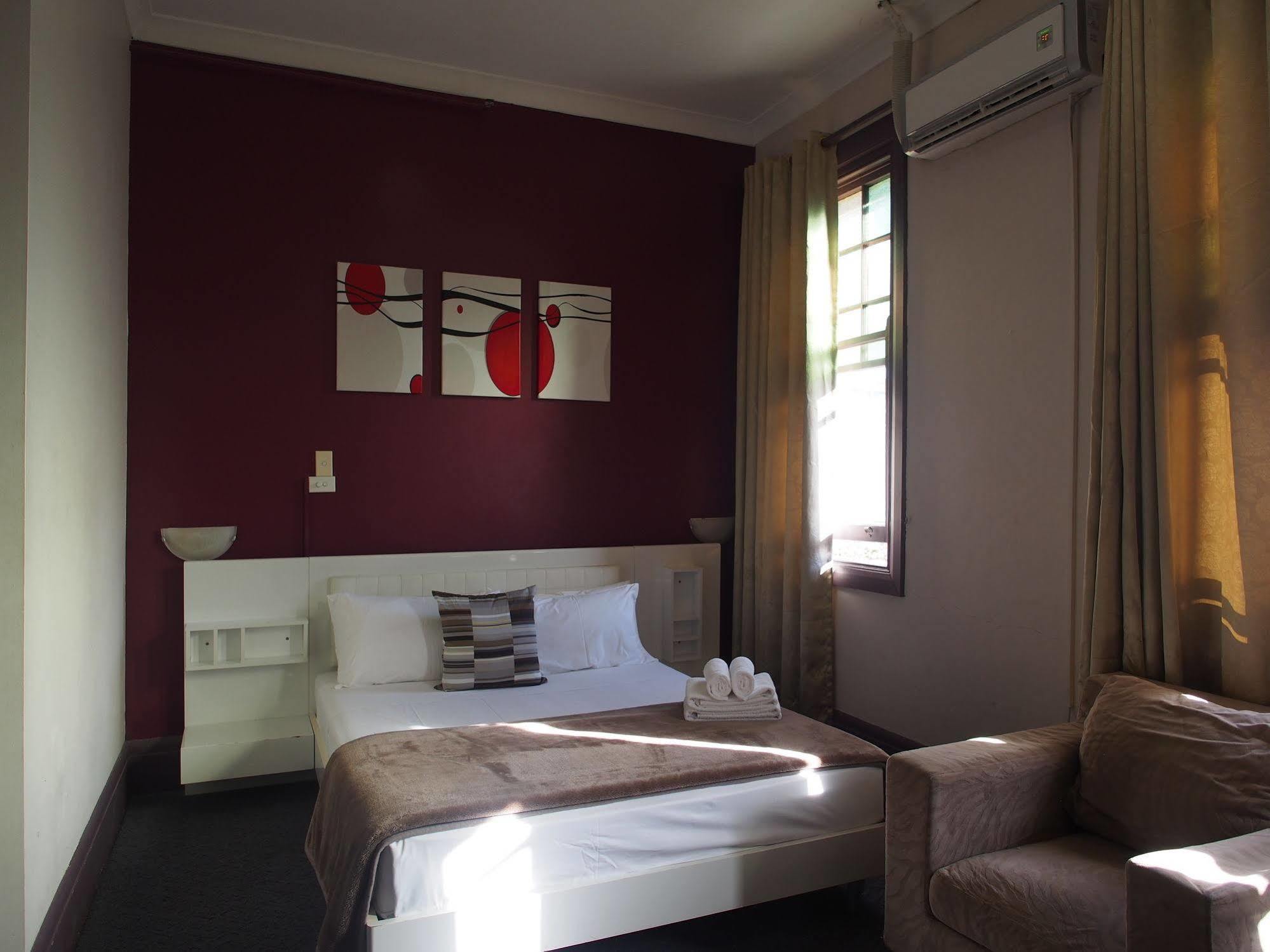 Budget Hotel 3*